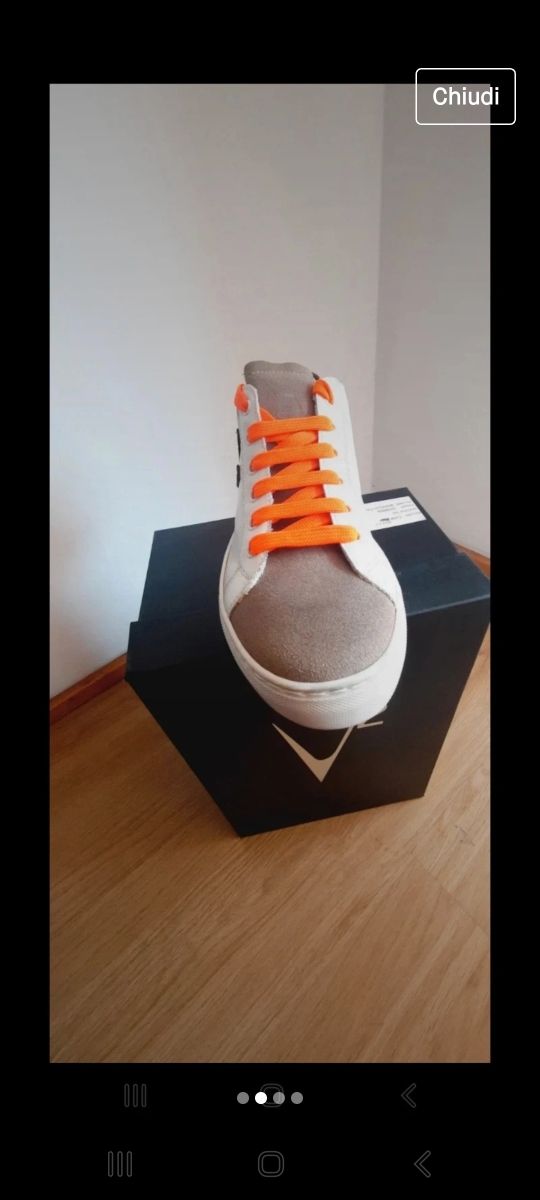 sneakers scarpe bianche lacci arancio fluo 40