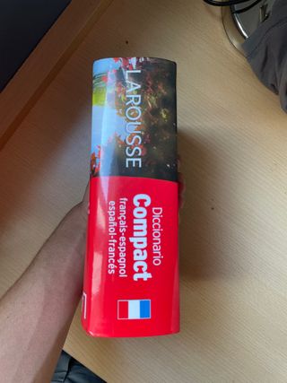 Diccionario larousse frances-español compact