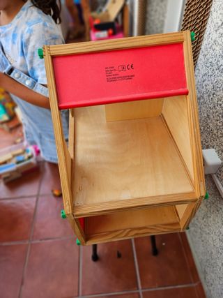 Casa muñecas de madera