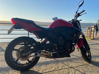 YAMAHA XJ6N 600cc