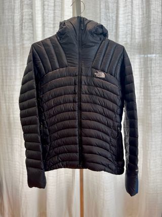 chaqueta capucha negra the north face T.S