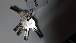 Puerta de seguridad ideales trasteros