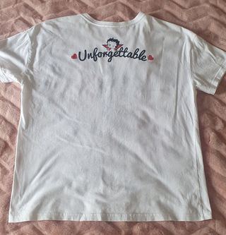 LOTE 2 CAMISETAS DISNEY