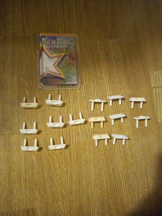 Protectores de enchufe.