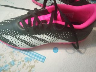 Botas predator  de semitaco
