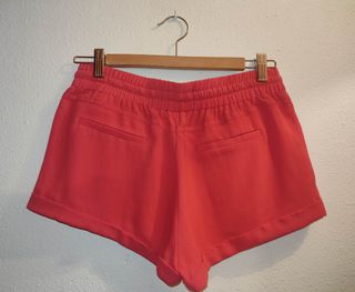 Pantalón corto coral