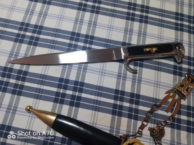 Tagliacarte fascista storico