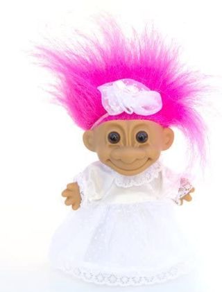 LUCKY TROLL ROSA VESTIDO DE NOVIA