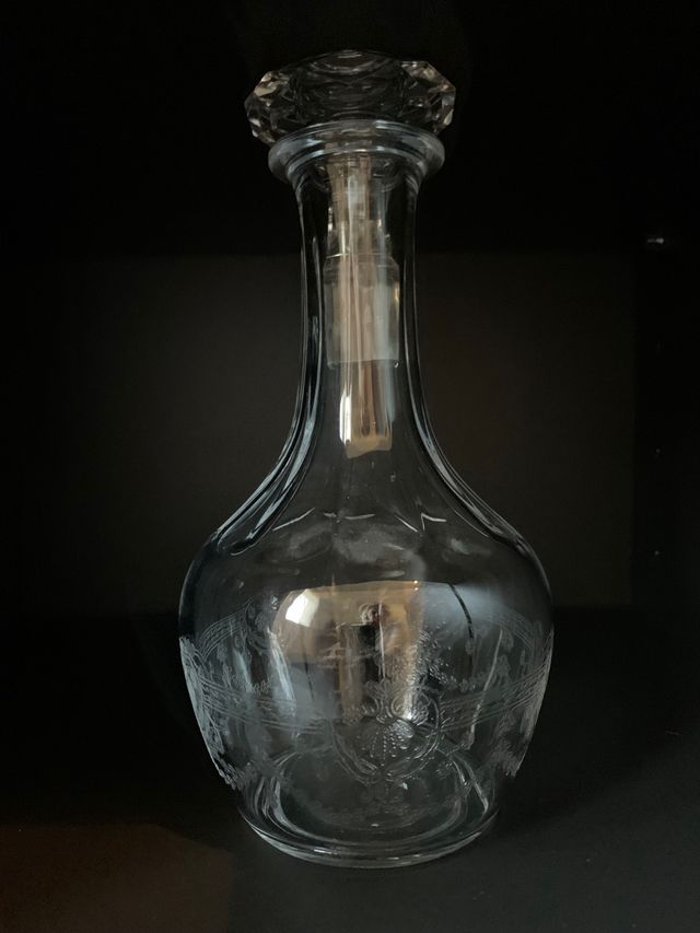 Licorera labrada Cristal de bohemia