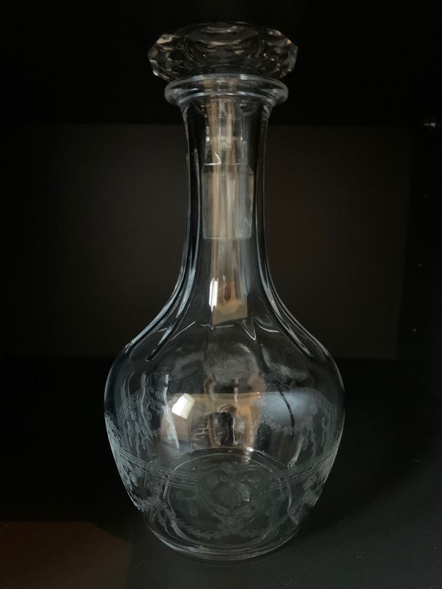 Licorera labrada Cristal de bohemia