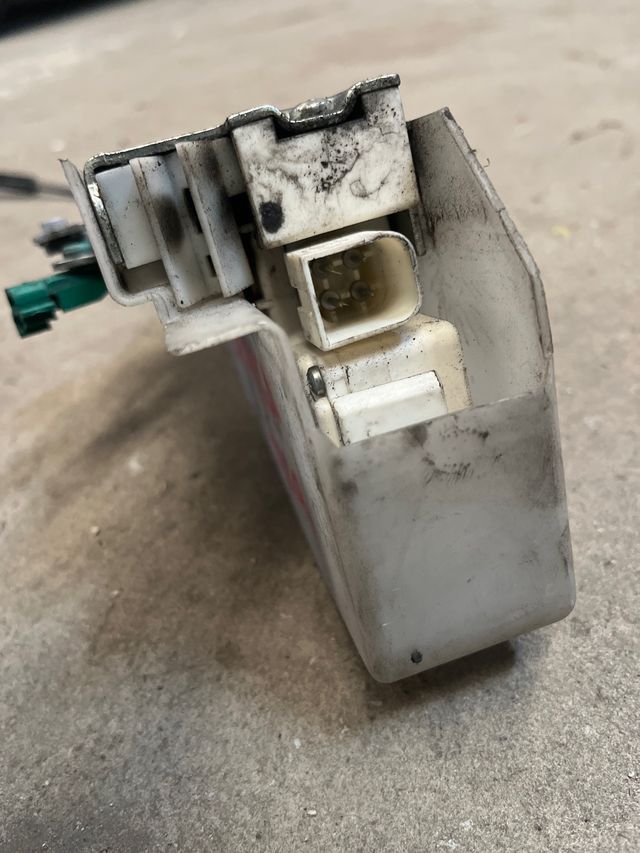 Cerradura Izquierda SportKa