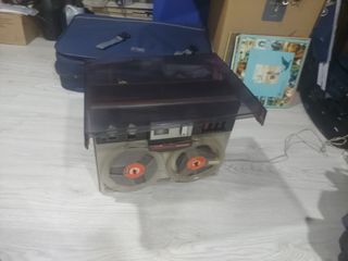 Radio antigua Telefunken berolina