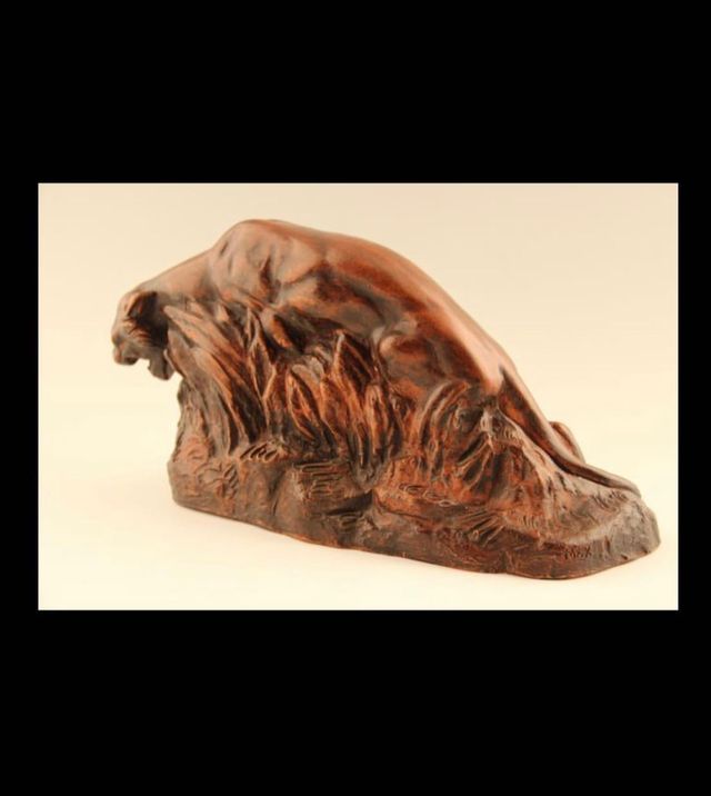 Pantera Art Deco en terracota