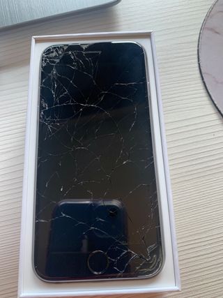 Iphone 6 con pantalla rota