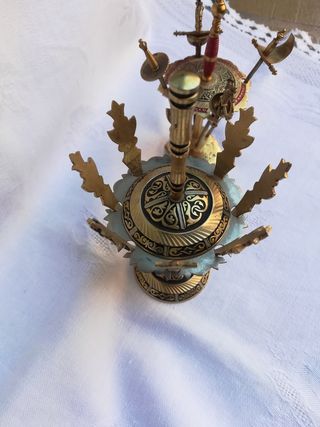 Palilleros bronce espadas