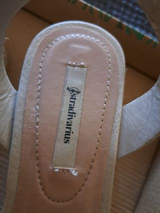 Sandalias cuña t.36 STRADIVARIUS