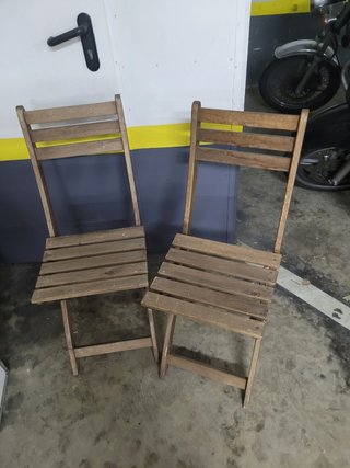 Mesa y sillas jardin