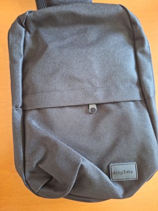 Bolso bandolera unisex.