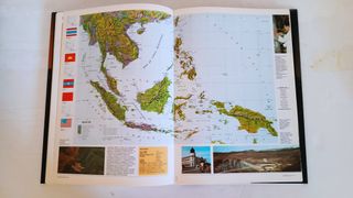 GRAN ATLAS UNIVERSAL