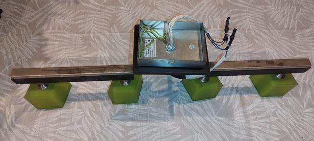 LAMPADA A 4 LAMPADINE