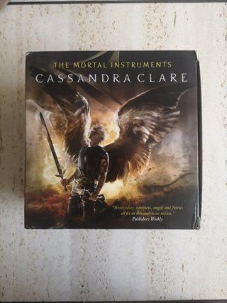 Saga de Shadowhunters en inglés