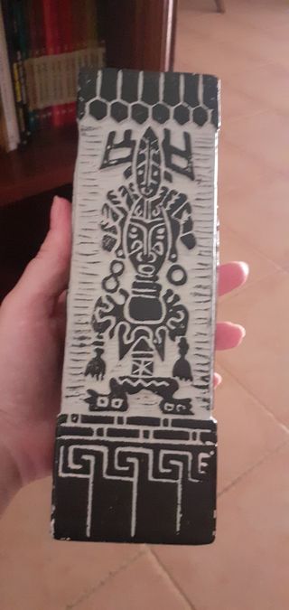 Jarrón étnico color negro y blanco