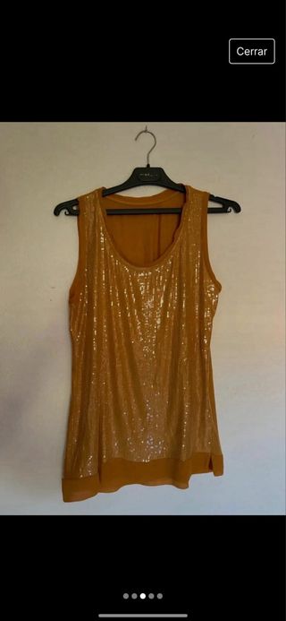 Blusa mostaza con lentejuelas
