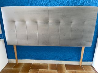 Cabecero para cama de 135 en perfecto estado