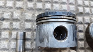 Cilindros y pistones Guzzi V7 850 (70's)