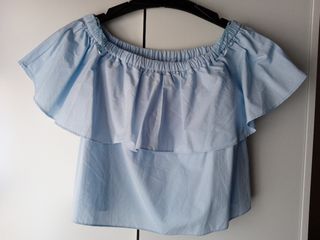Top volante Bershka