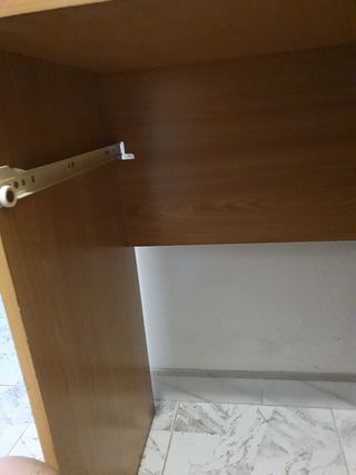 Escritorio  mesa  madera,algo algo desgastada