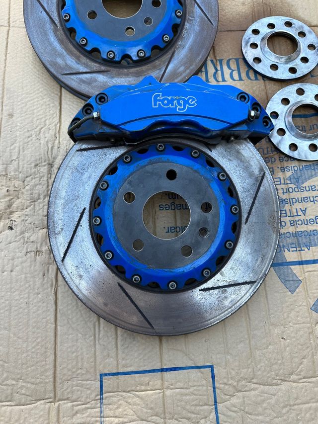 Frenada Forge 6 pistones