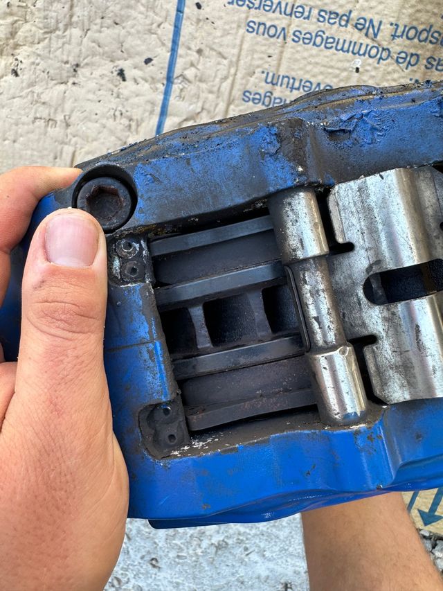 Frenada Forge 6 pistones