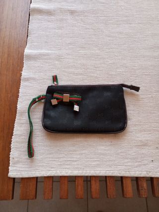 CARTERA DE MANO