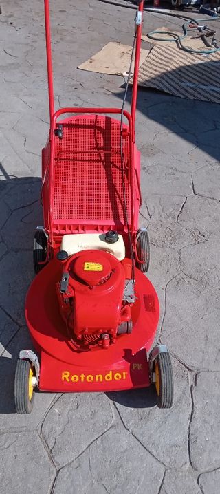 Cortacesped de gasolina