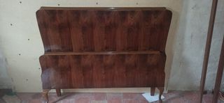 Cama antigua