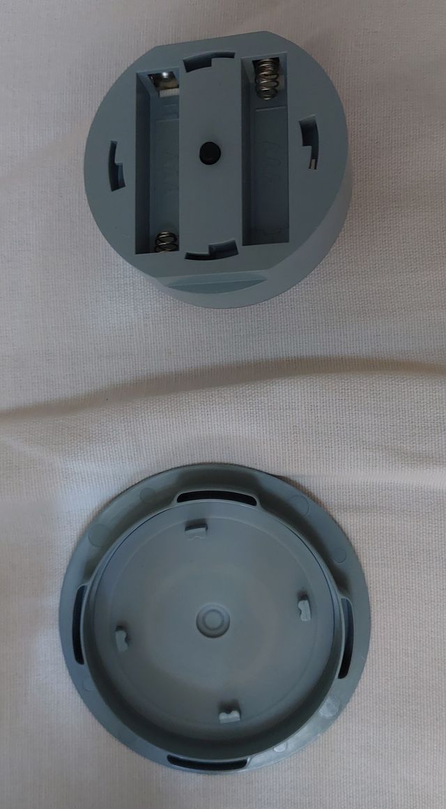 Farol sobremesa con puerta  a pilas