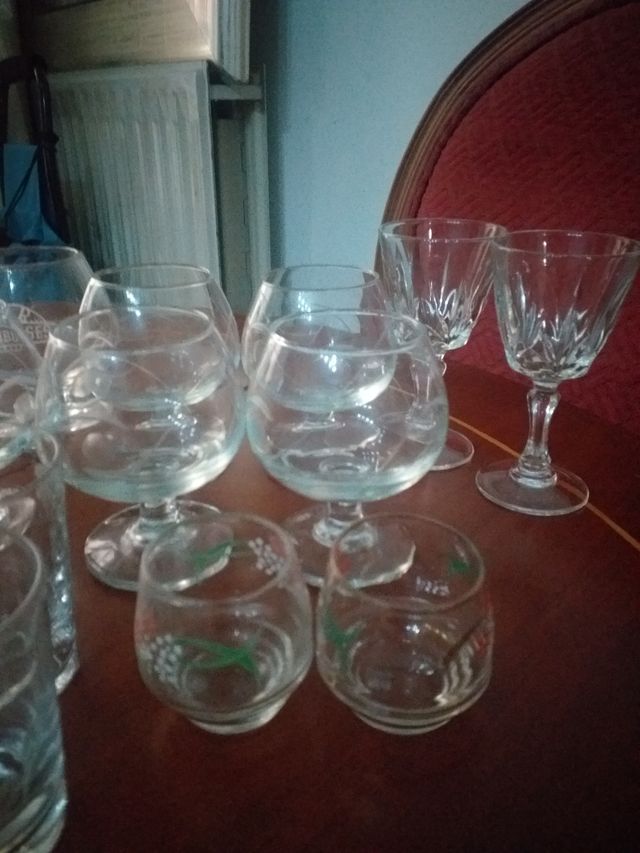 Juego de 44 copitas para chupitos