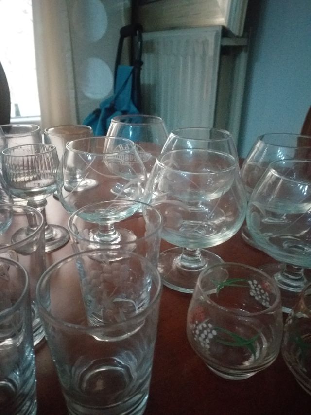 Juego de 44 copitas para chupitos