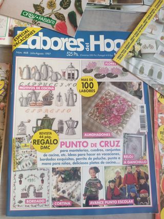 LOTE de revistas de punto de Cruz