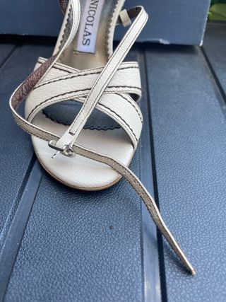 Sandalia cuña Nicolas 36 nuevas