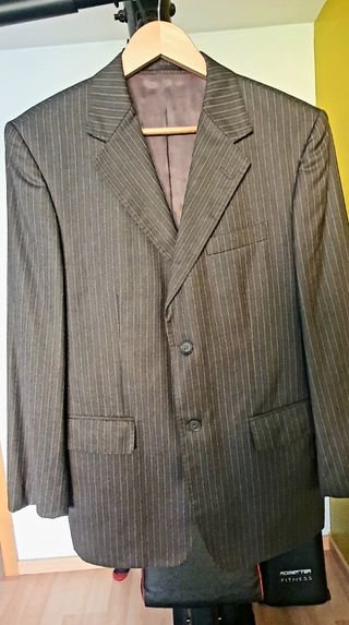 Traje italiano hombre