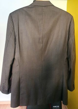 Traje italiano hombre