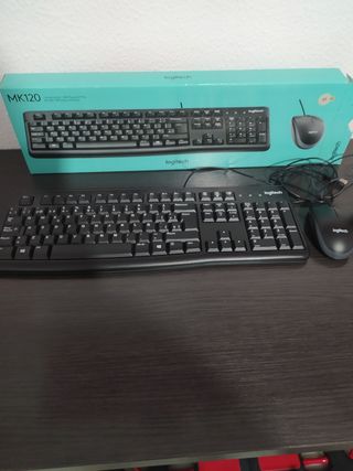 Teclado y ratón con cable Logitech