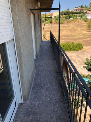 se vende estupendo chalet