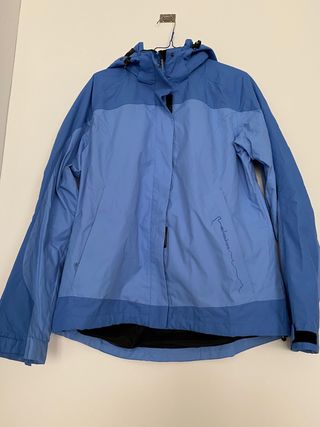 Impermeable y cortavientos L marca Adventure 