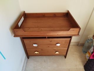 Cambiador bebe ( cómoda)