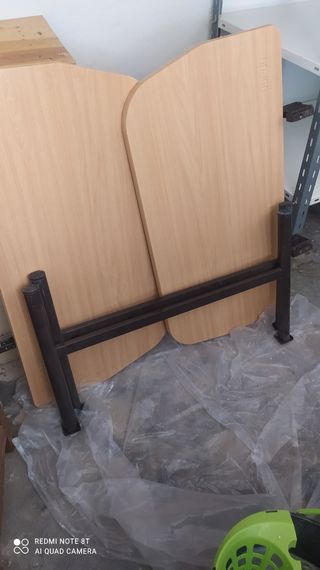 Cama articulada de hospital