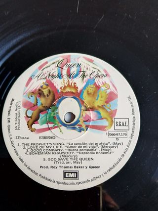 QUEEN, A Night At The Opera.