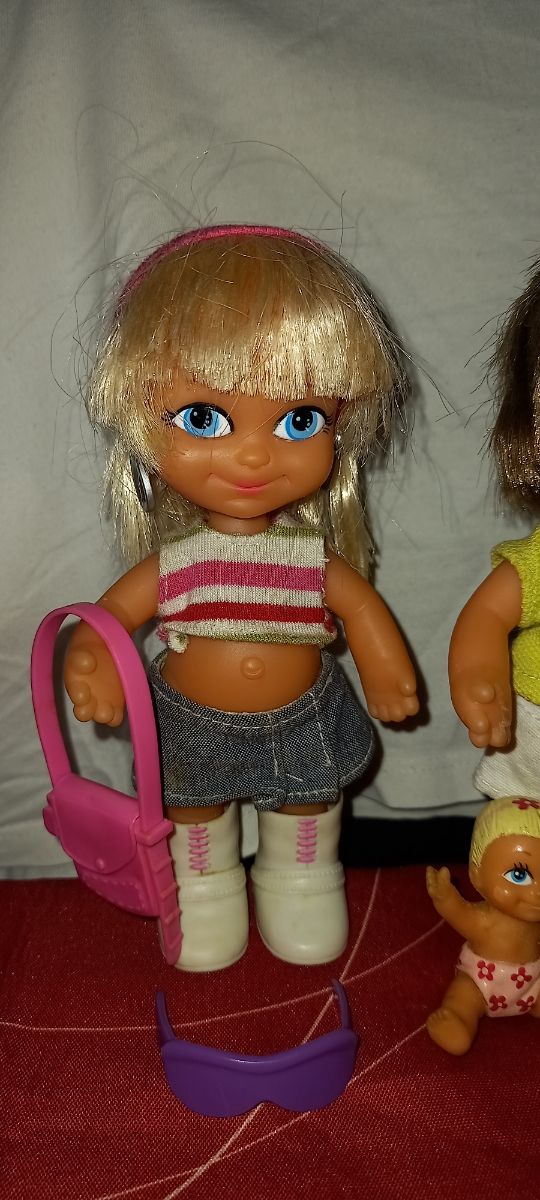 Muñecos barriguitas